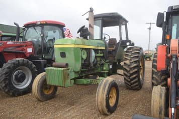 Main image John Deere 4430